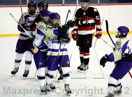 Thumbnail 2 in Christian Brothers vs Chaminade photogallery.