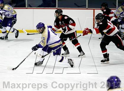 Thumbnail 1 in Christian Brothers vs Chaminade photogallery.
