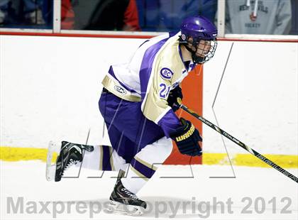 Thumbnail 3 in Christian Brothers vs Chaminade photogallery.
