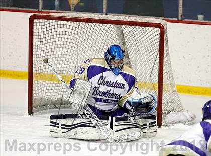 Thumbnail 3 in Christian Brothers vs Chaminade photogallery.
