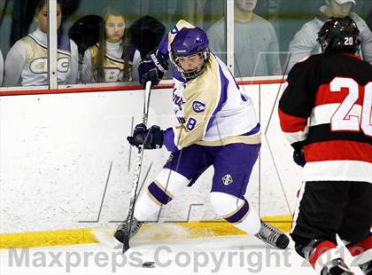 Thumbnail 3 in Christian Brothers vs Chaminade photogallery.
