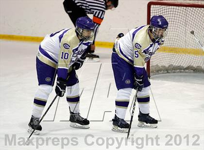 Thumbnail 3 in Christian Brothers vs Chaminade photogallery.