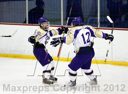 Thumbnail 1 in Christian Brothers vs Chaminade photogallery.