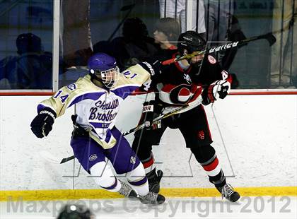 Thumbnail 1 in Christian Brothers vs Chaminade photogallery.