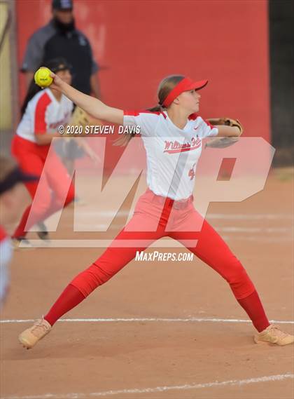 Thumbnail 3 in Millennium @ Williams Field photogallery.
