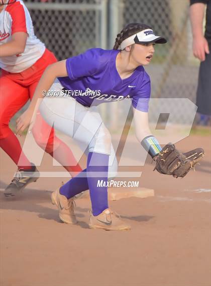 Thumbnail 3 in Millennium @ Williams Field photogallery.