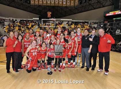 Thumbnail 2 in Mater Dei vs. Chaminade (CIF SoCal Regional Open Division Final) photogallery.