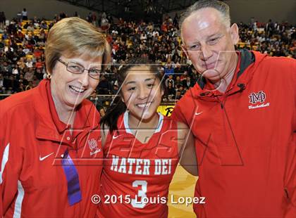 Thumbnail 2 in Mater Dei vs. Chaminade (CIF SoCal Regional Open Division Final) photogallery.