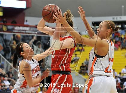 Thumbnail 1 in Mater Dei vs. Chaminade (CIF SoCal Regional Open Division Final) photogallery.