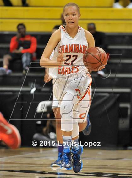 Thumbnail 1 in Mater Dei vs. Chaminade (CIF SoCal Regional Open Division Final) photogallery.