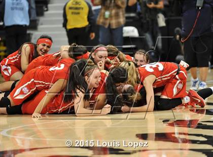 Thumbnail 1 in Mater Dei vs. Chaminade (CIF SoCal Regional Open Division Final) photogallery.