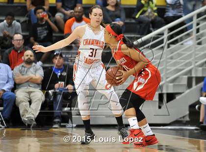 Thumbnail 2 in Mater Dei vs. Chaminade (CIF SoCal Regional Open Division Final) photogallery.