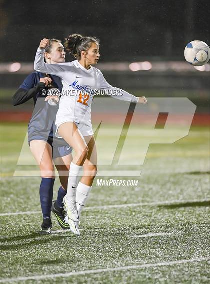 Thumbnail 2 in Lakes vs. Auburn Mountainview photogallery.