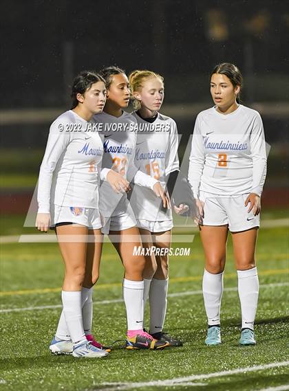 Thumbnail 2 in Lakes vs. Auburn Mountainview photogallery.
