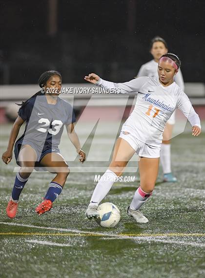 Thumbnail 2 in Lakes vs. Auburn Mountainview photogallery.