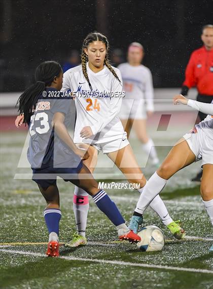 Thumbnail 2 in Lakes vs. Auburn Mountainview photogallery.