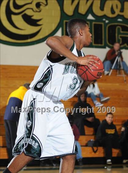 Thumbnail 2 in Weston Ranch vs. Rodriguez (Mark Macres Tournament) photogallery.