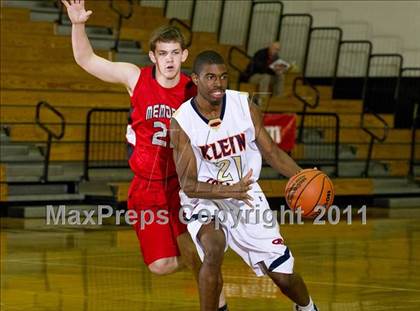 Thumbnail 1 in Klein Collins vs. Memorial (McDonald's Texas Invitational) photogallery.