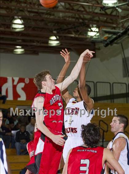 Thumbnail 3 in Klein Collins vs. Memorial (McDonald's Texas Invitational) photogallery.
