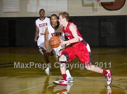 Thumbnail 3 in Klein Collins vs. Memorial (McDonald's Texas Invitational) photogallery.