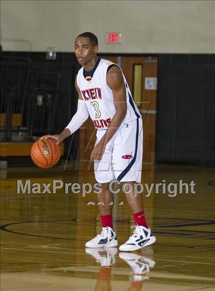 Thumbnail 3 in Klein Collins vs. Memorial (McDonald's Texas Invitational) photogallery.