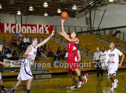 Thumbnail 3 in Klein Collins vs. Memorial (McDonald's Texas Invitational) photogallery.