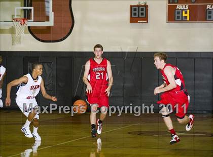Thumbnail 2 in Klein Collins vs. Memorial (McDonald's Texas Invitational) photogallery.