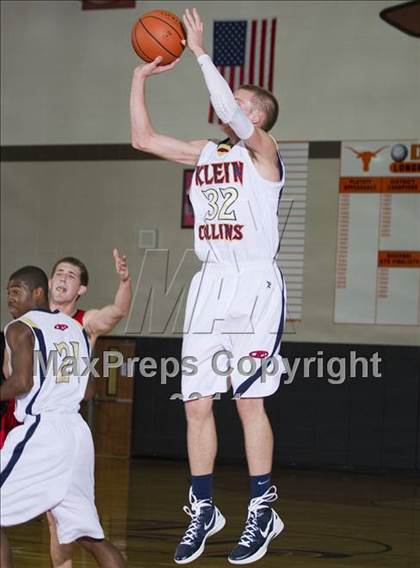 Thumbnail 1 in Klein Collins vs. Memorial (McDonald's Texas Invitational) photogallery.