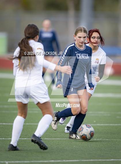 Thumbnail 2 in Cienega vs Nogales photogallery.