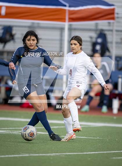 Thumbnail 3 in Cienega vs Nogales photogallery.