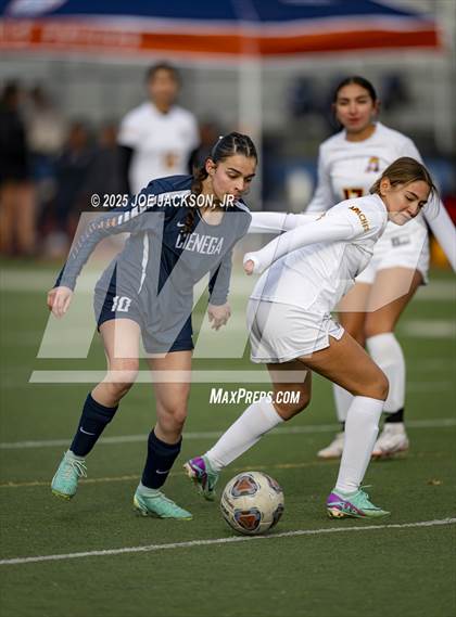 Thumbnail 3 in Cienega vs Nogales photogallery.