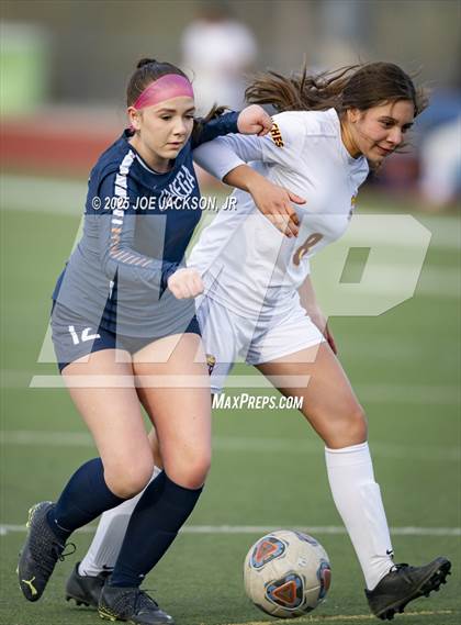 Thumbnail 2 in Cienega vs Nogales photogallery.