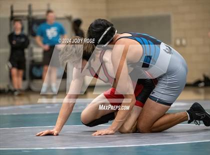 Thumbnail 3 in Farmington Vs Weber photogallery.
