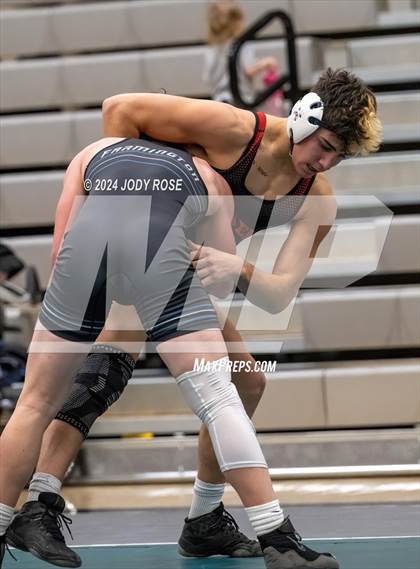 Thumbnail 2 in Farmington Vs Weber photogallery.