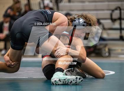 Thumbnail 3 in Farmington Vs Weber photogallery.