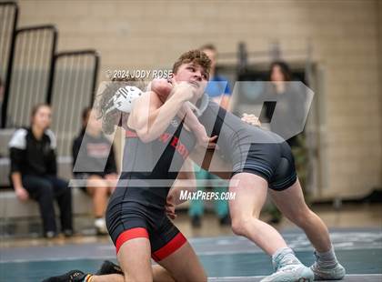 Thumbnail 2 in Farmington Vs Weber photogallery.