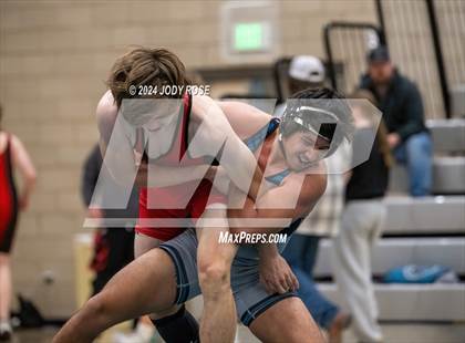 Thumbnail 1 in Farmington Vs Weber photogallery.