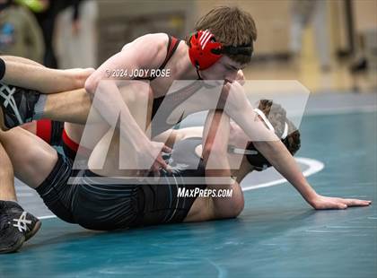 Thumbnail 1 in Farmington Vs Weber photogallery.