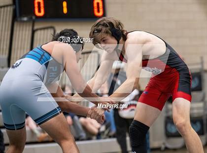 Thumbnail 1 in Farmington Vs Weber photogallery.