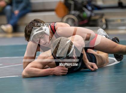 Thumbnail 2 in Farmington Vs Weber photogallery.