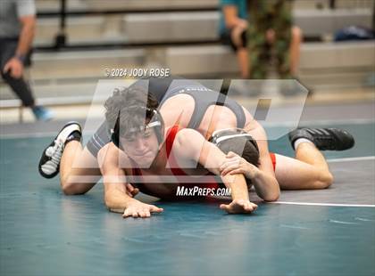 Thumbnail 2 in Farmington Vs Weber photogallery.
