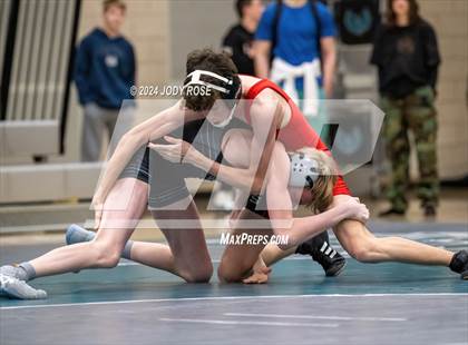 Thumbnail 2 in Farmington Vs Weber photogallery.