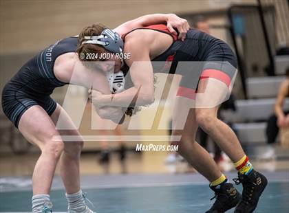 Thumbnail 1 in Farmington Vs Weber photogallery.