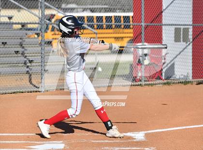 Thumbnail 2 in Burton vs Mumford photogallery.