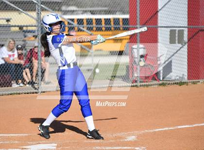 Thumbnail 2 in Burton vs Mumford photogallery.