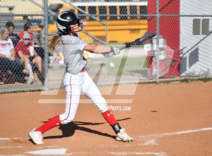 Thumbnail 1 in Burton vs Mumford photogallery.