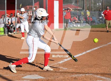 Thumbnail 3 in Burton vs Mumford photogallery.