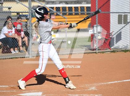 Thumbnail 3 in Burton vs Mumford photogallery.