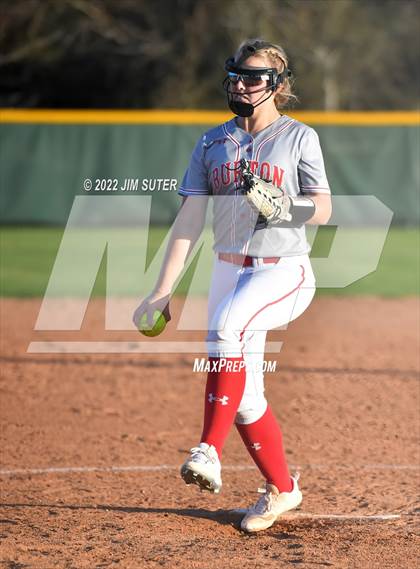 Thumbnail 3 in Burton vs Mumford photogallery.