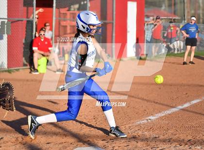 Thumbnail 3 in Burton vs Mumford photogallery.